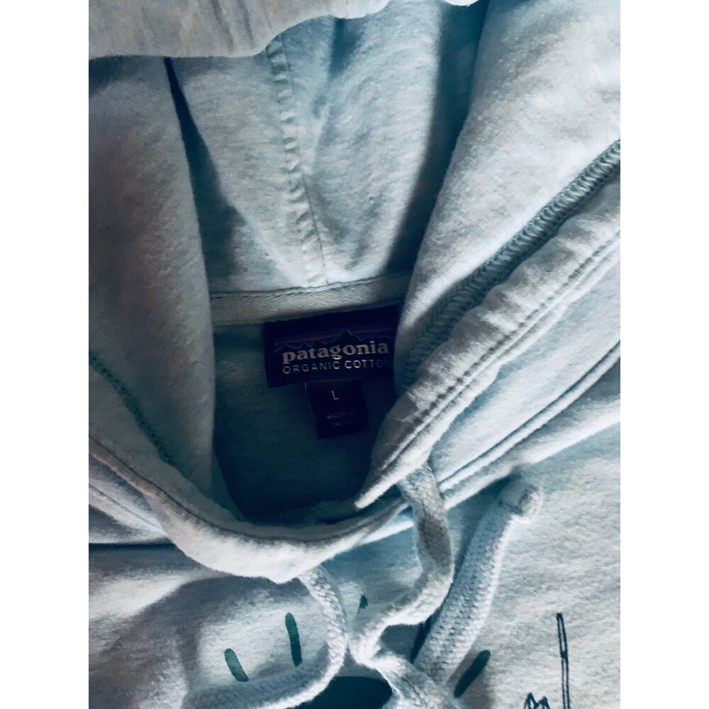 Patagonia Hoodie - Picture 5 of 8